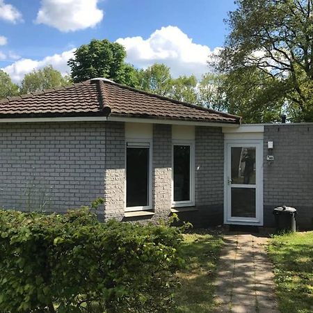 Rustig Gelegen Bungalow In Mooi Havelte ภายนอก รูปภาพ